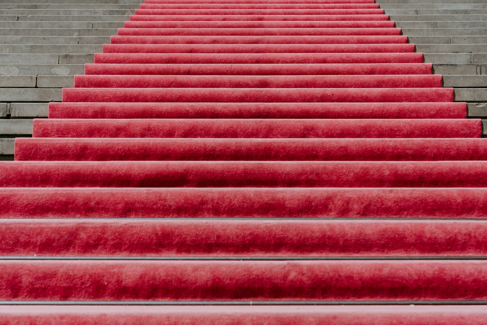 Staircase carpet runner fitted for a Dubai wedding